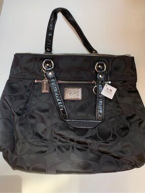 BNWT Vintage Coach Poppy Black Patent Leather and Logo Fabric Tote Bag